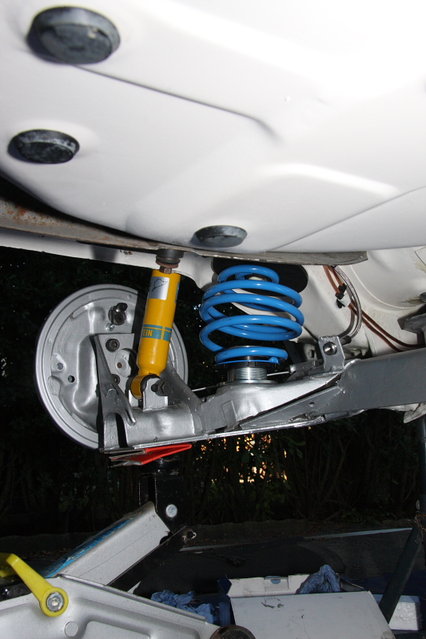 cors481.JPG (372.67 KiB) 83591 mal betrachtet ... und von innen